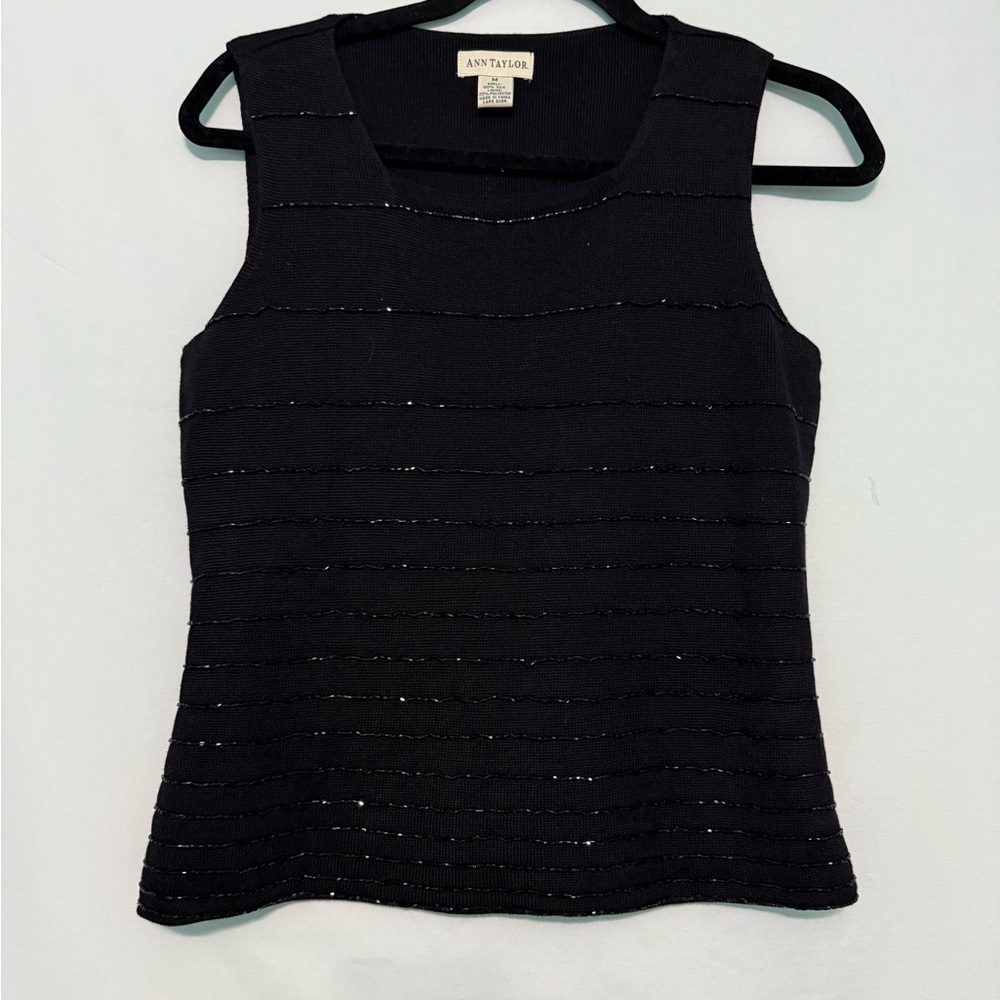 Ann Taylor black sleeveless tank top - Picture 1 of 3